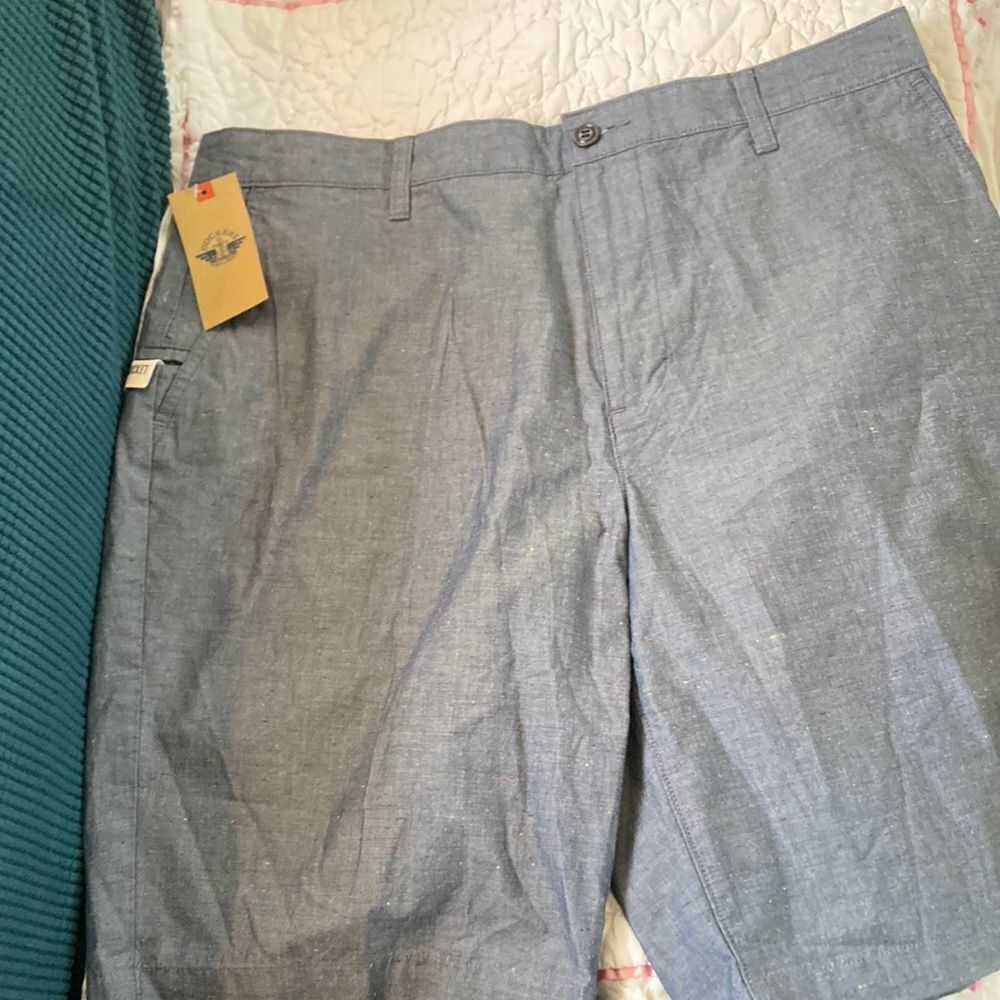 NWT Levi’s Dockers blue shorts,‎ size 36